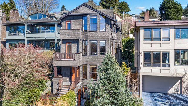 1524 10th Avenue W, Seattle, WA 98119