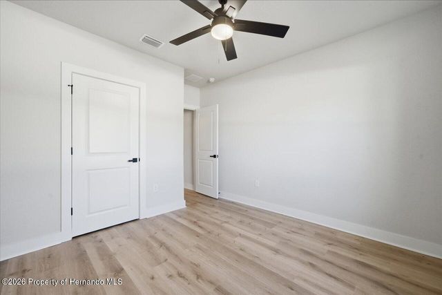 12196 Snow Goose Avenue, Brooksville, FL 34614