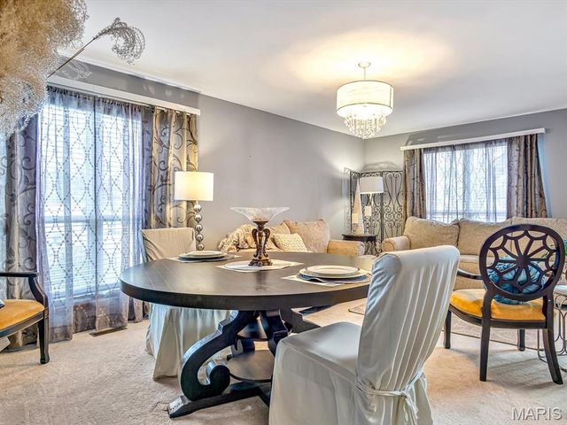 518 Deer Creek Road, O'fallon, IL 62269