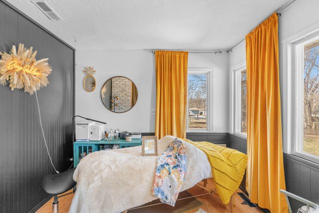 109 W Oak Street, Nixa, MO 65714