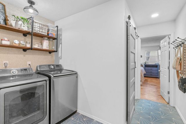 109 W Oak Street, Nixa, MO 65714