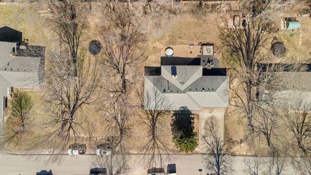 109 W Oak Street, Nixa, MO 65714