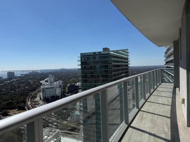 1100 S Miami Ave 3504, Miami, FL 33130