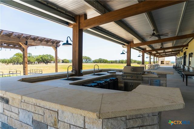 410 County Road 174, Gatesville, TX 76528