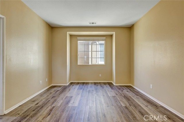 5750 Kingsbury Road, Palmdale, CA 93552