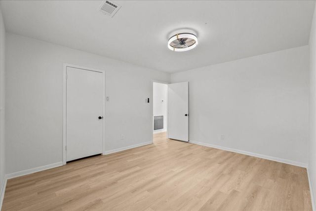 5762 Birdwood Road, Houston, TX 77096