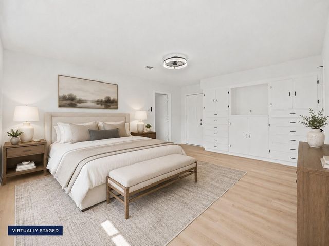 5762 Birdwood Road, Houston, TX 77096