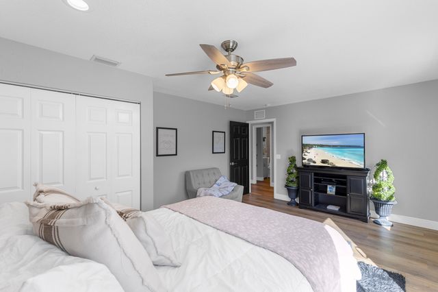 7937 Ridgewood Drive, Lake Worth, FL 33467