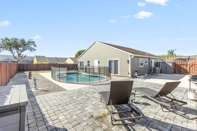 7937 Ridgewood Drive, Lake Worth, FL 33467