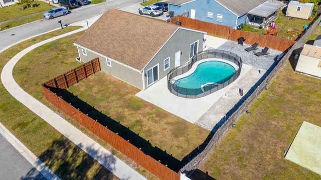 7937 Ridgewood Drive, Lake Worth, FL 33467