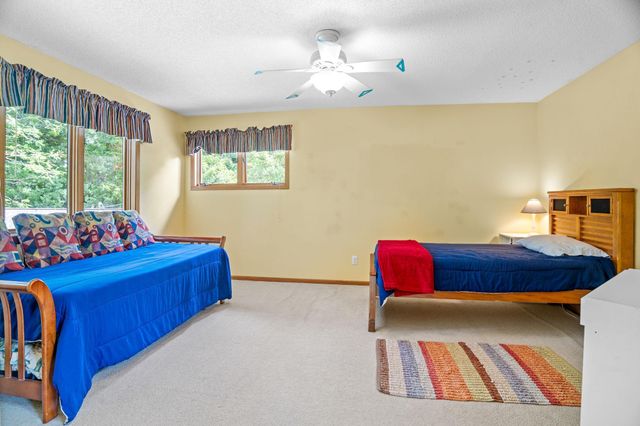 2150 Crestview Drive, Chanhassen, MN 55331