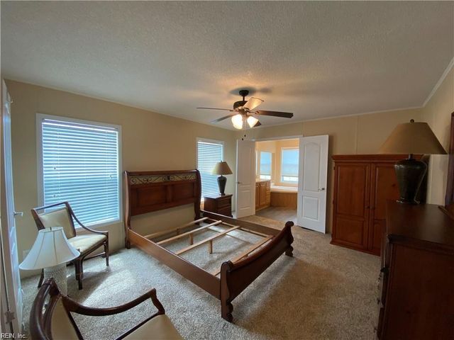 2600 Badger RD, Suffolk, VA 23434