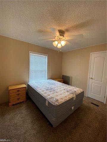 2600 Badger RD, Suffolk, VA 23434
