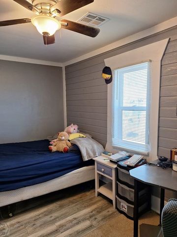 833 Santa Fe St, Springfield, CO 81073