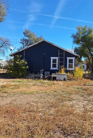 833 Santa Fe St, Springfield, CO 81073