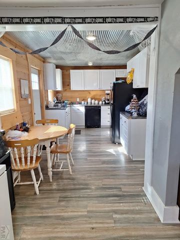 833 Santa Fe St, Springfield, CO 81073