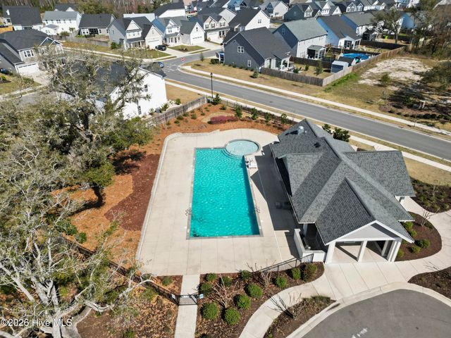 21 Violetear Ridge, Hampstead, NC 28443