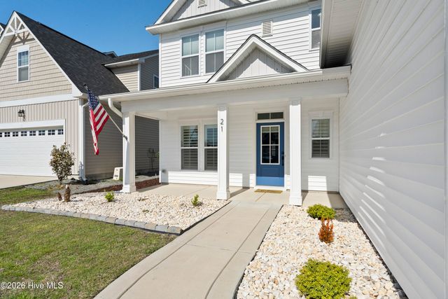 21 Violetear Ridge, Hampstead, NC 28443