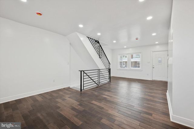 6733 N WOODSTOCK ST, Philadelphia, PA 19138