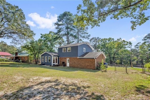 512 Dashland Drive, Fayetteville, NC 28303