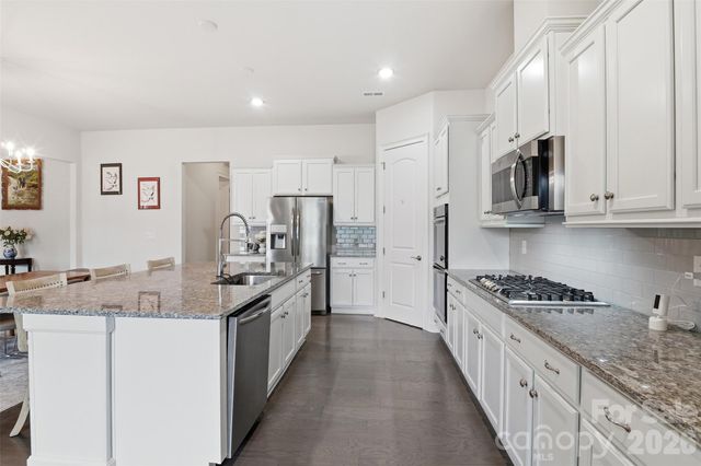 900 Raffaelo View, Mount Holly, NC 28120