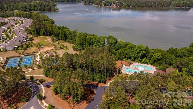 900 Raffaelo View, Mount Holly, NC 28120