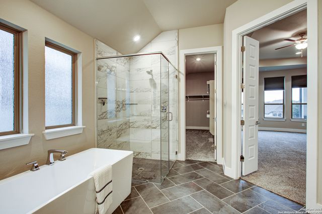 1038 Cadogan Squire, San Antonio, TX 78260