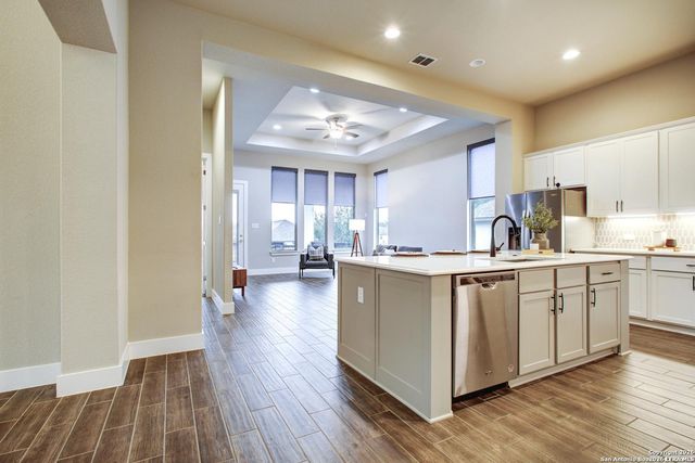 1038 Cadogan Squire, San Antonio, TX 78260