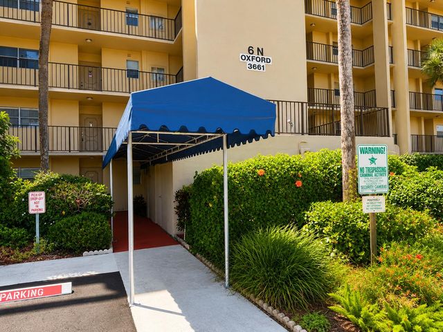3661 Via Poinciana 513, Lake Worth, FL 33467