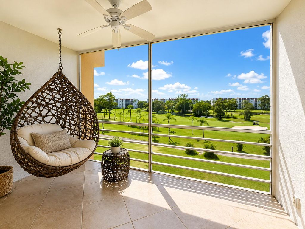 3661 Via Poinciana 513, Lake Worth, FL 33467