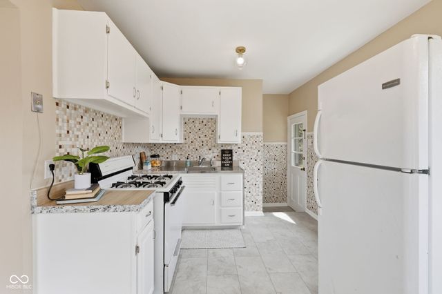 4389 N Olney Street, Indianapolis, IN 46205