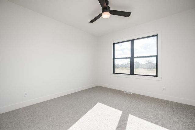 1080 Everdeen Court, Marion, IA 52302