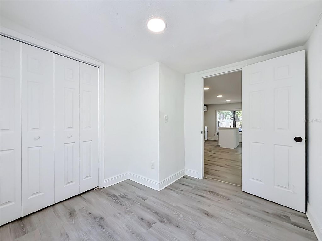 Image 13 of property listing at 8414 N 20TH STREET, Tampa, FL 33604