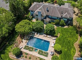 61 Essex Drive, Tenafly, NJ 07670
