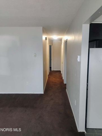 4434 Dunloe Court, Toledo, OH 43615