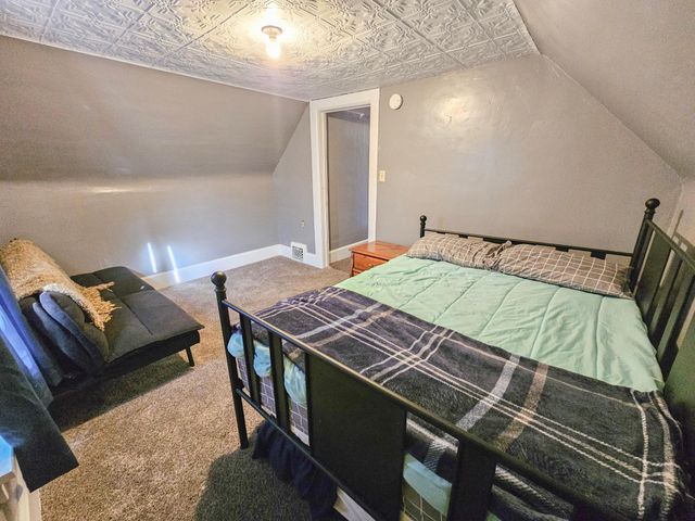 606 W Main Street, Marshall, MN 56258