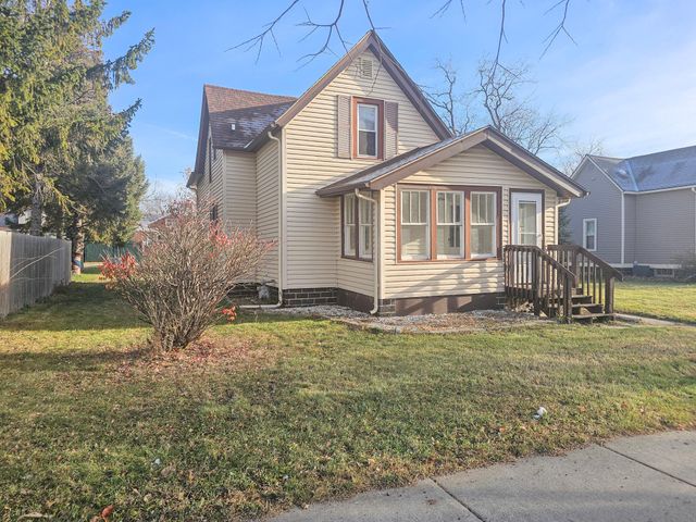 606 W Main Street, Marshall, MN 56258