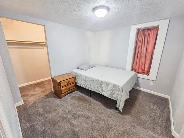 606 W Main Street, Marshall, MN 56258