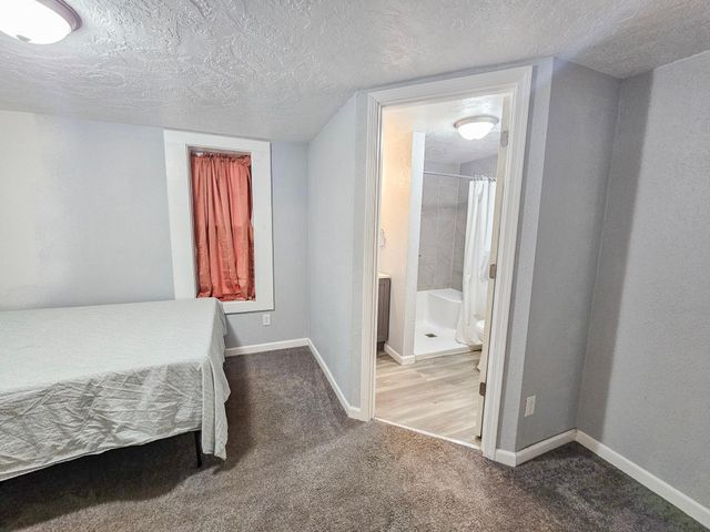 606 W Main Street, Marshall, MN 56258