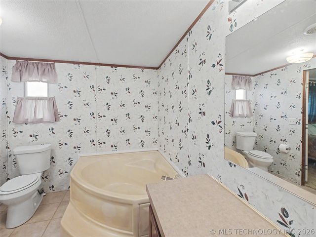 35999 S Arrowhead Drive, Park Hill, OK 74451