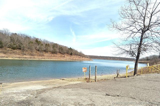 35999 S Arrowhead Drive, Park Hill, OK 74451