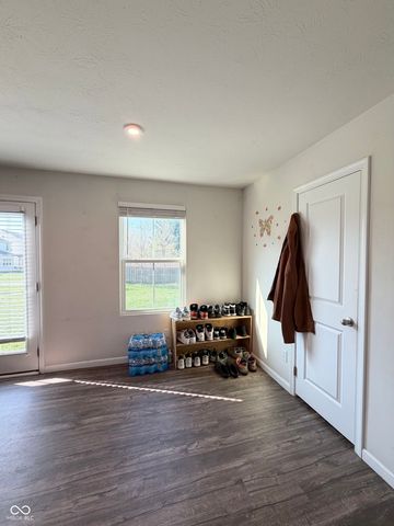 2637 Spurlock Lane, Greenwood, IN 46143