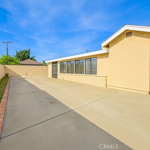 10946 Michael Hunt, South El Monte, CA 91733