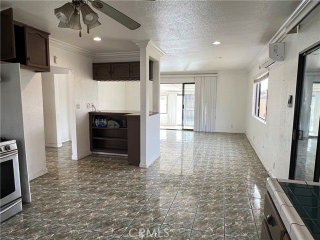 10946 Michael Hunt, South El Monte, CA 91733