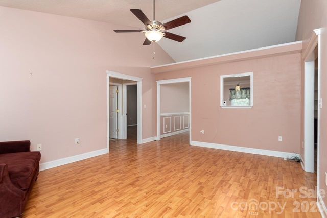 7534 Anchors Aweigh Lane, Sherrills Ford, NC 28673