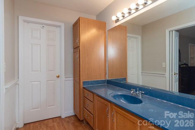 7534 Anchors Aweigh Lane, Sherrills Ford, NC 28673
