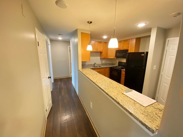 757 Highland Avenue 219N, Needham, MA 02494