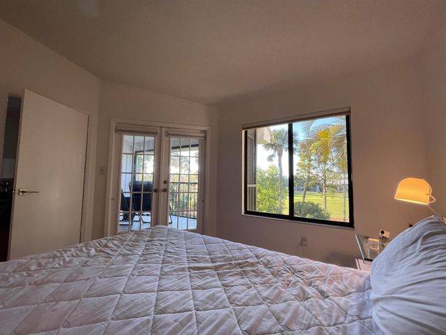 7473 Glendevon Lane 407, Delray Beach, FL 33446