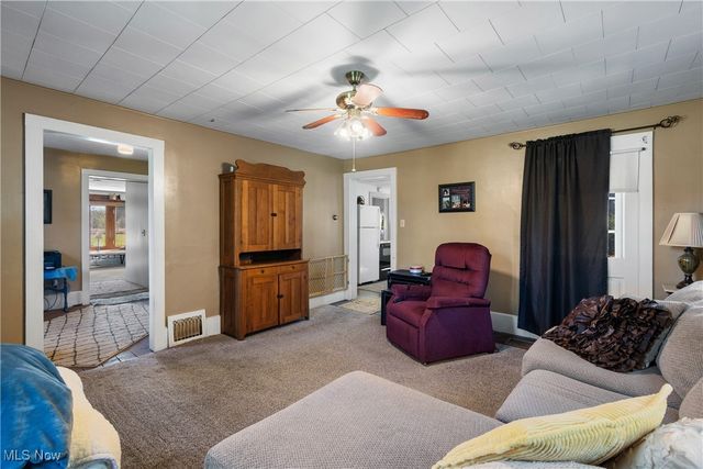 6960 Middlebranch Avenue, North Canton, OH 44721