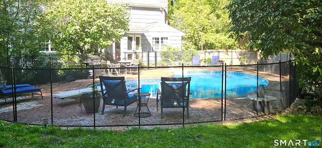 160 Rock Rimmon Road, Stamford, CT 06903